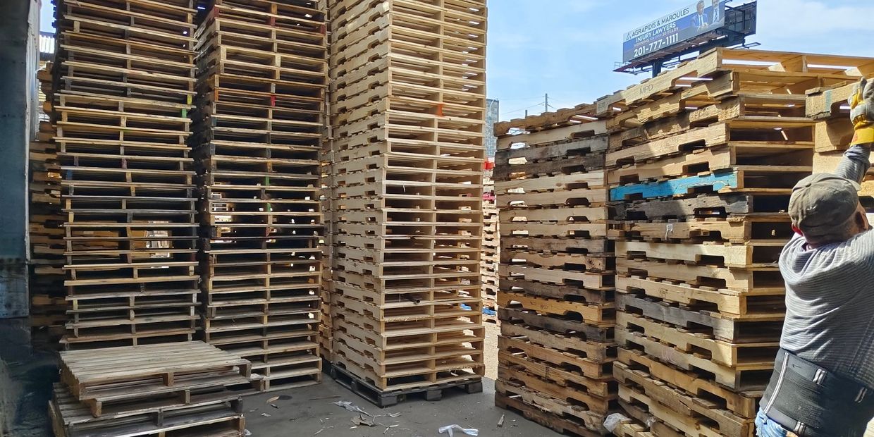 Recyclable Pallets on Display