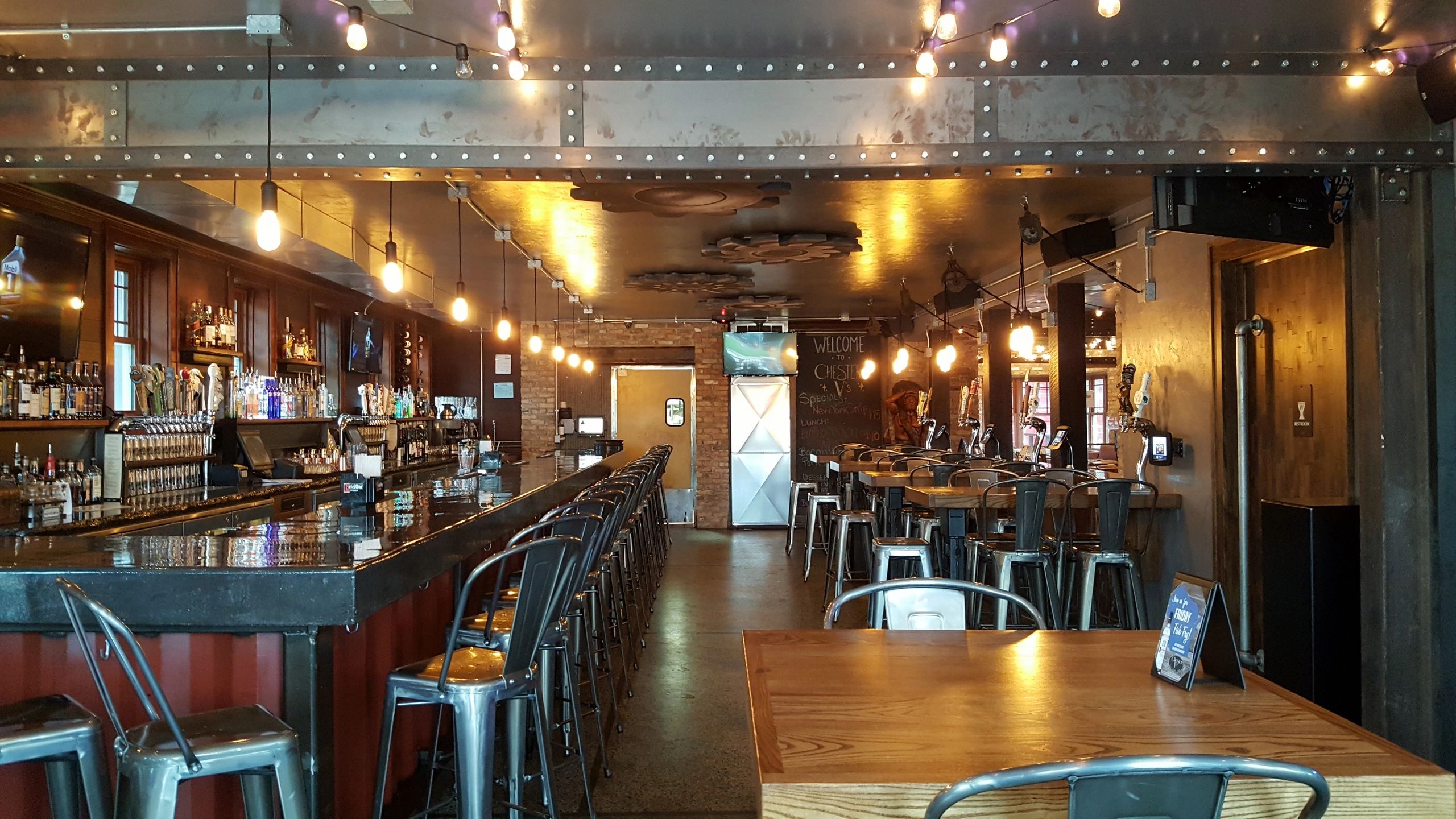 Chester V's Gastro Pub, Craft Beer