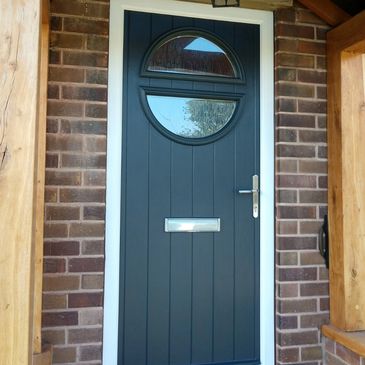 Beautiful circle style front door in Anthracite Grey fitted Ravenshead, Mansfield. July 2019.