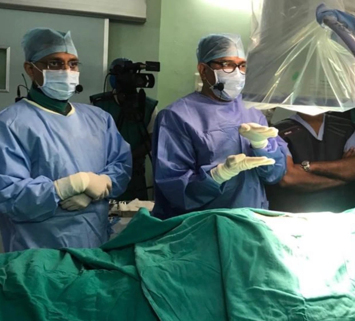 Dr Pankaj N Surange performing Spine Endoscopy Procedure #MisEpp