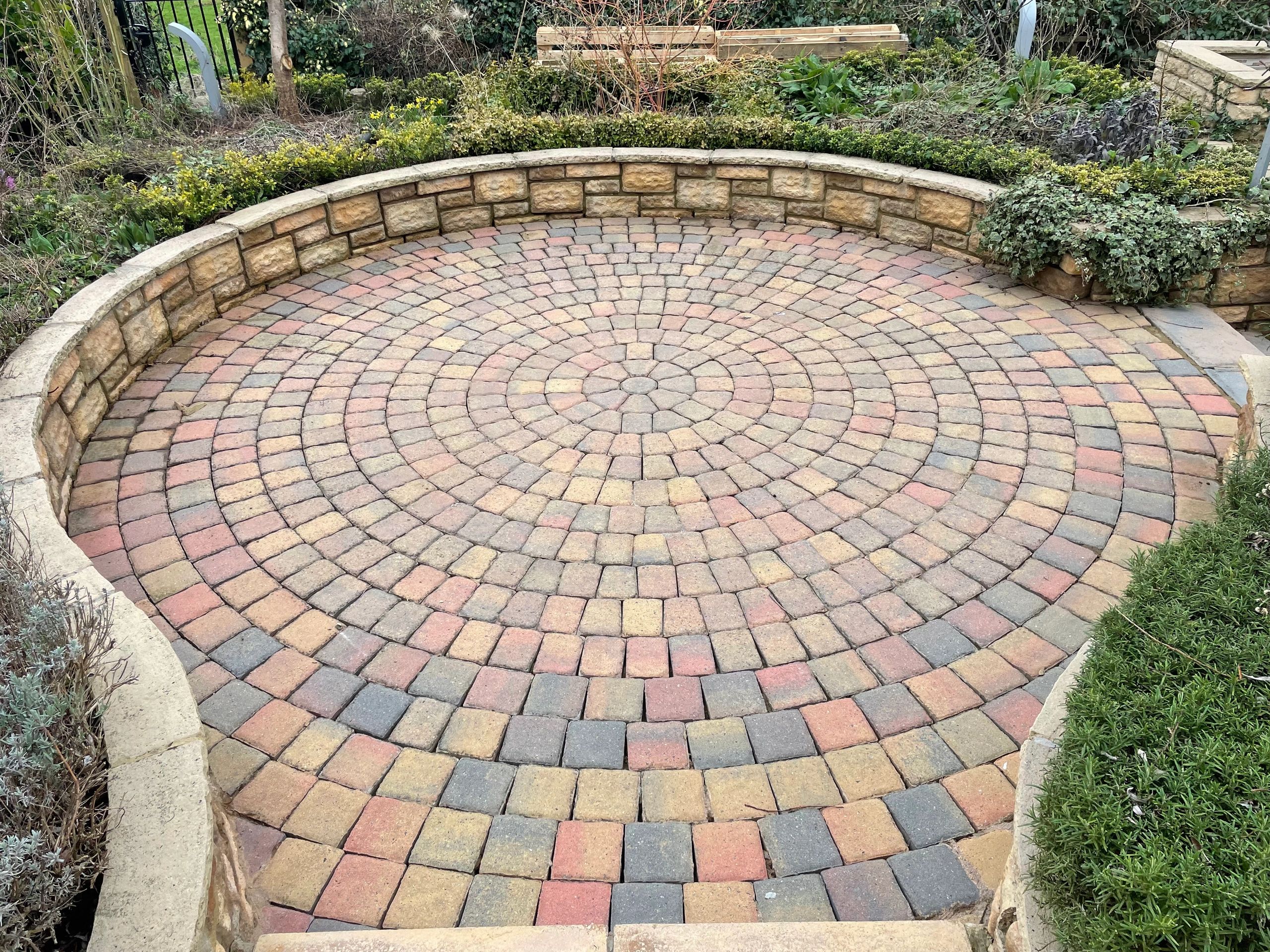 Clean property exterior