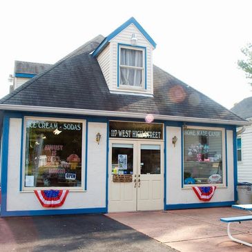 Wittich's Candy Shop building at 117 W High St, Circleville, OH 43113