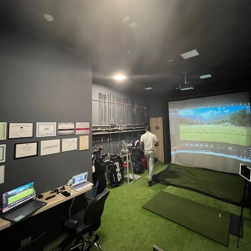 Golf Lab Fitting Center