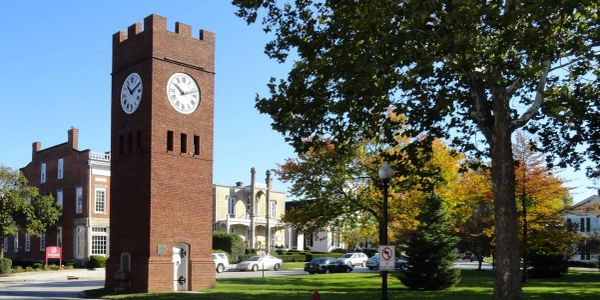 Downtown Hudson, Ohio, served by Ohio Flooring Experts