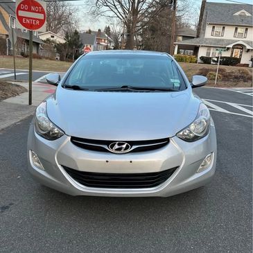 Driven 91,797 miles
Automatic transmission
Exterior color: Grey · Interior color: Black
5/5 overall 
