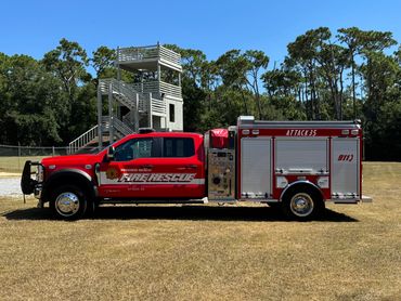  2024 Fouts FOUR Mini-Pumper
1500 GPM Hale Pump
300 Gal. Water Tank
15 Gal. Foam Tank