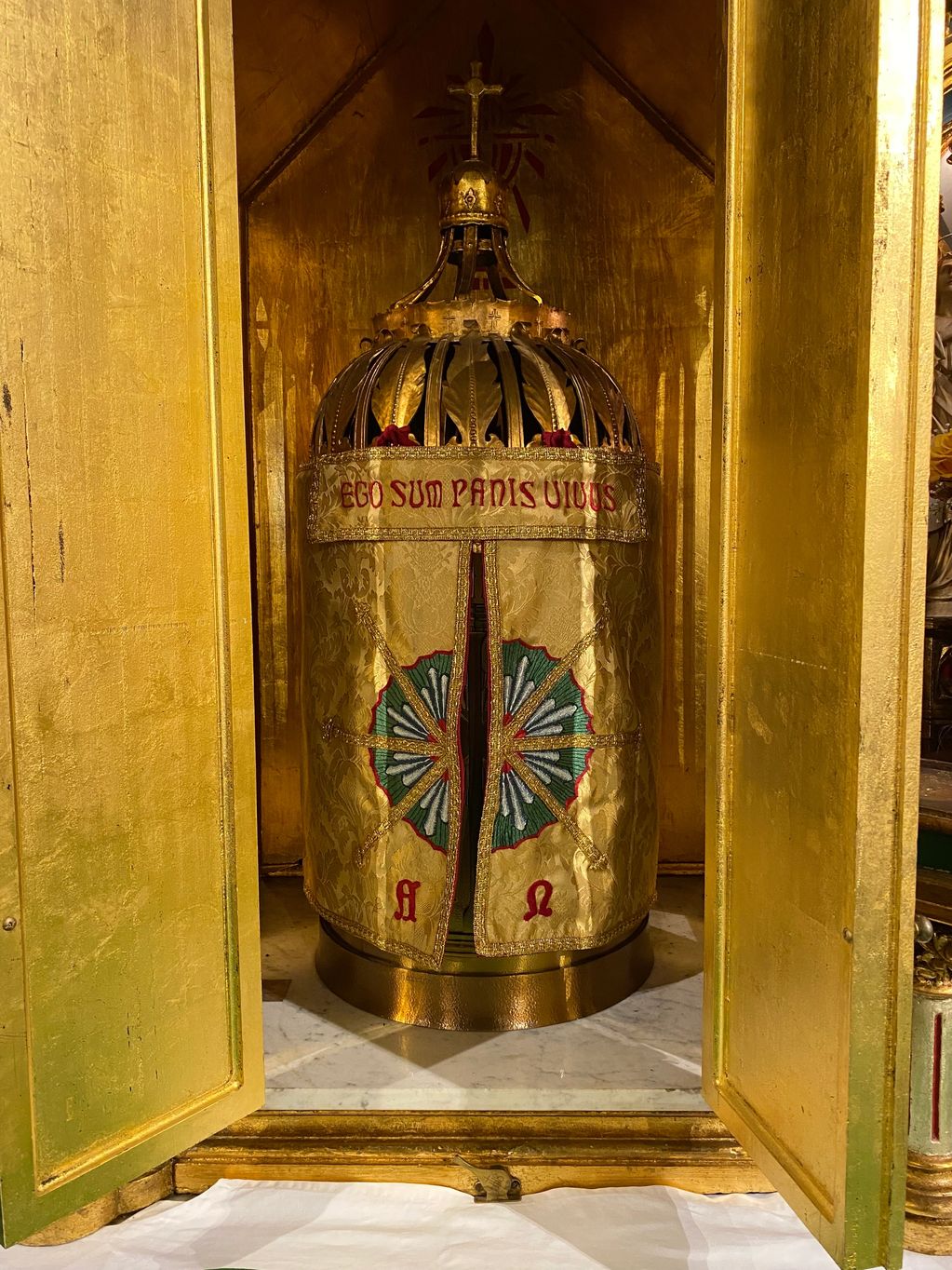 St Joseph Shrine, Detroit 
Interior Tabernacle Veil Project