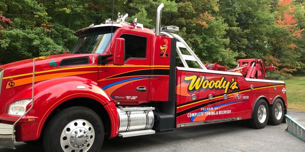 Custom truck lettering, vinyl