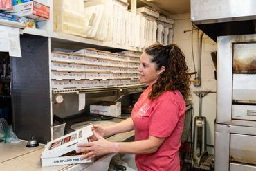 Boxing up Pizzas