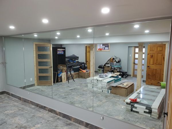 Basement mirror wall for gym