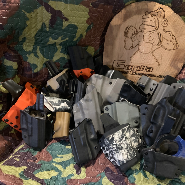 custom holsters 