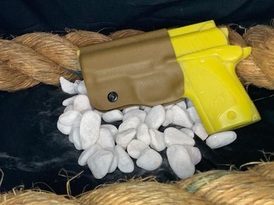 Kimber Micro 9 in coyote brown 
