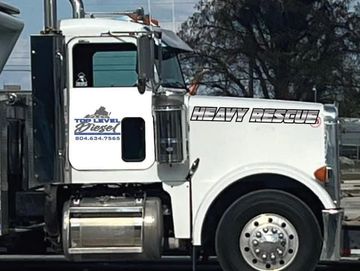 We offer 24/7 emergency roadside, and medium to heavy duty towing. 