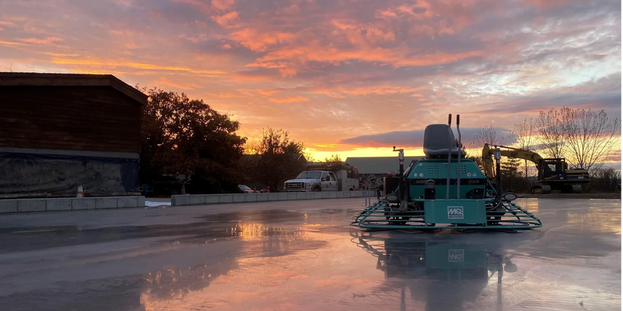 riders-at-sunset-job-slab