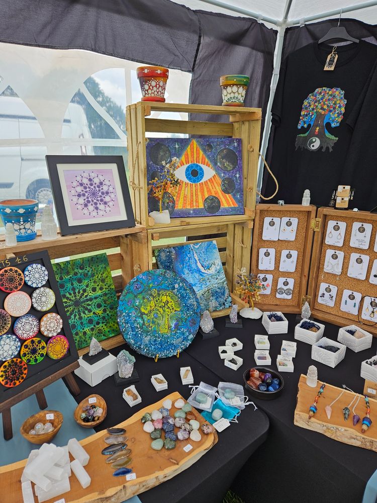 Art and craft stall set-up 