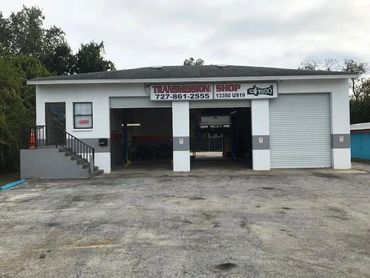 Front view of Transmission LLC. shop 