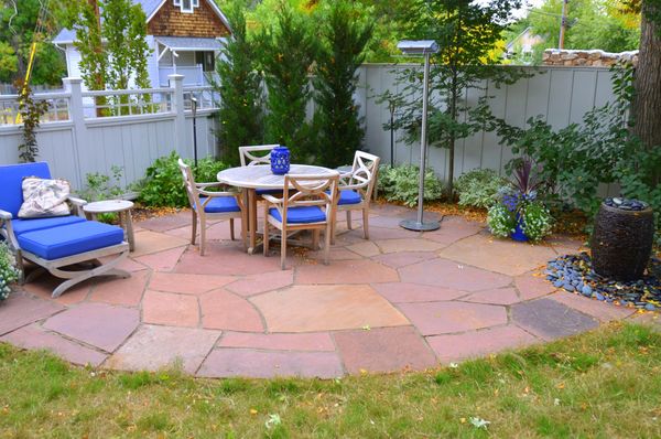 natural cut red flagstone patio