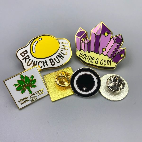 Custom lapel pins with different sizes