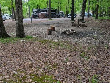 Full hook up campsite at Crystal Ridge RV Park