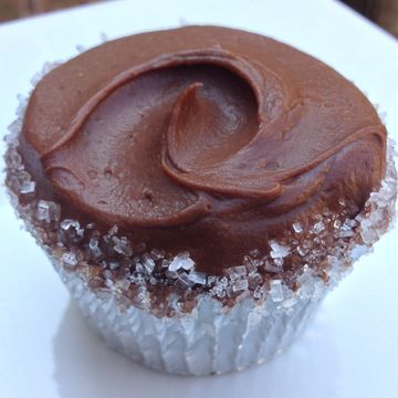 Soft chocolate cake with a chocolate cream cheese frosting that is a bit fudgy. 