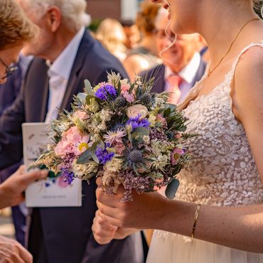 Tausendschön Floristik Braut Brautstrauß