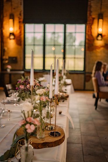 Ahlen Lokschuppen Hochzeit Location Fotografin Münsterland Everswinkel Dekoration Sommerhochzeit 