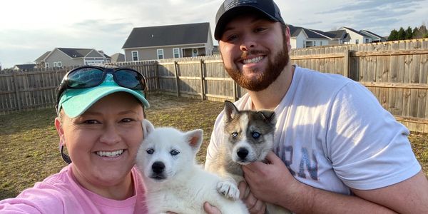 Haley & Sky, Noah & Togo