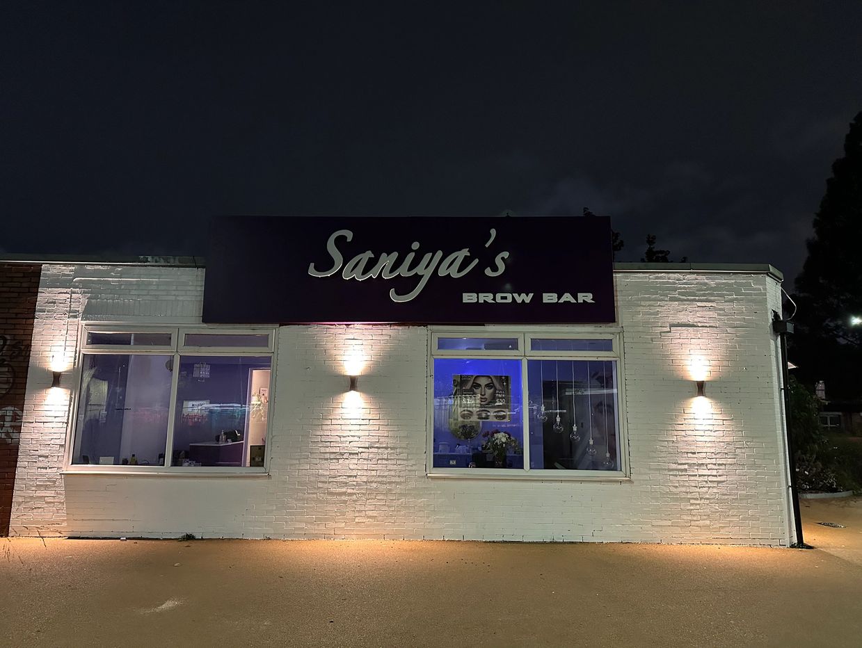 M32 8AQ -Opposite ALDI-next to stretford library 