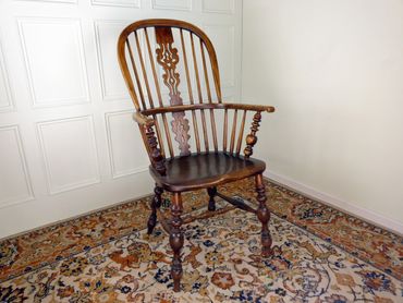 Antiques in Kent and Sussex. Rich Patina Tells a Story - 1840 Elm & Ash Windsor Chair