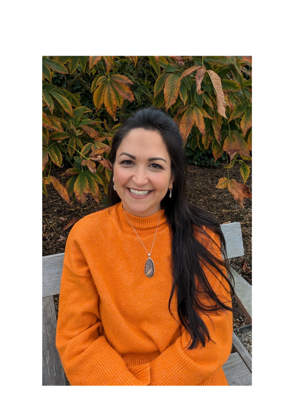 Gemma Klein, integrative counsellor and attachment trauma therapist based in Wimbledon, London, offe