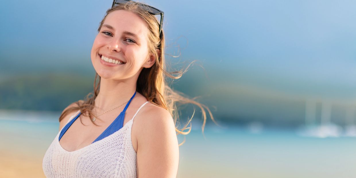 Beautiful portrait photography in Kauai - Sunsets at the Beach