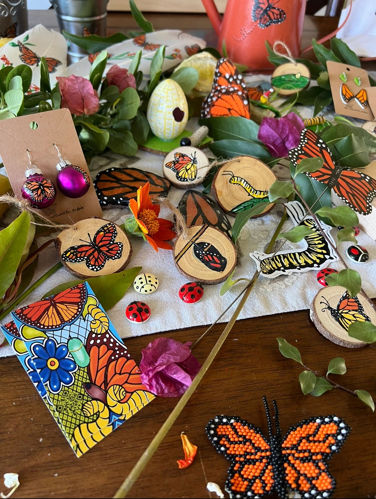 Monarch Art Mart - Monarch Butterfly, Gifts