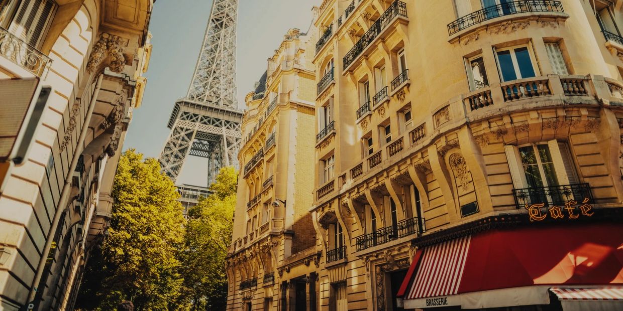 Un café en las calles de París, que nos inspiró a formas Social Coffee Chile