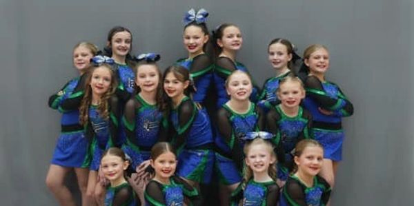 wildcat elite cheer team in maysville kentucky