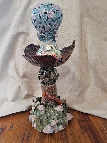 Fauna & Flora garden totem.