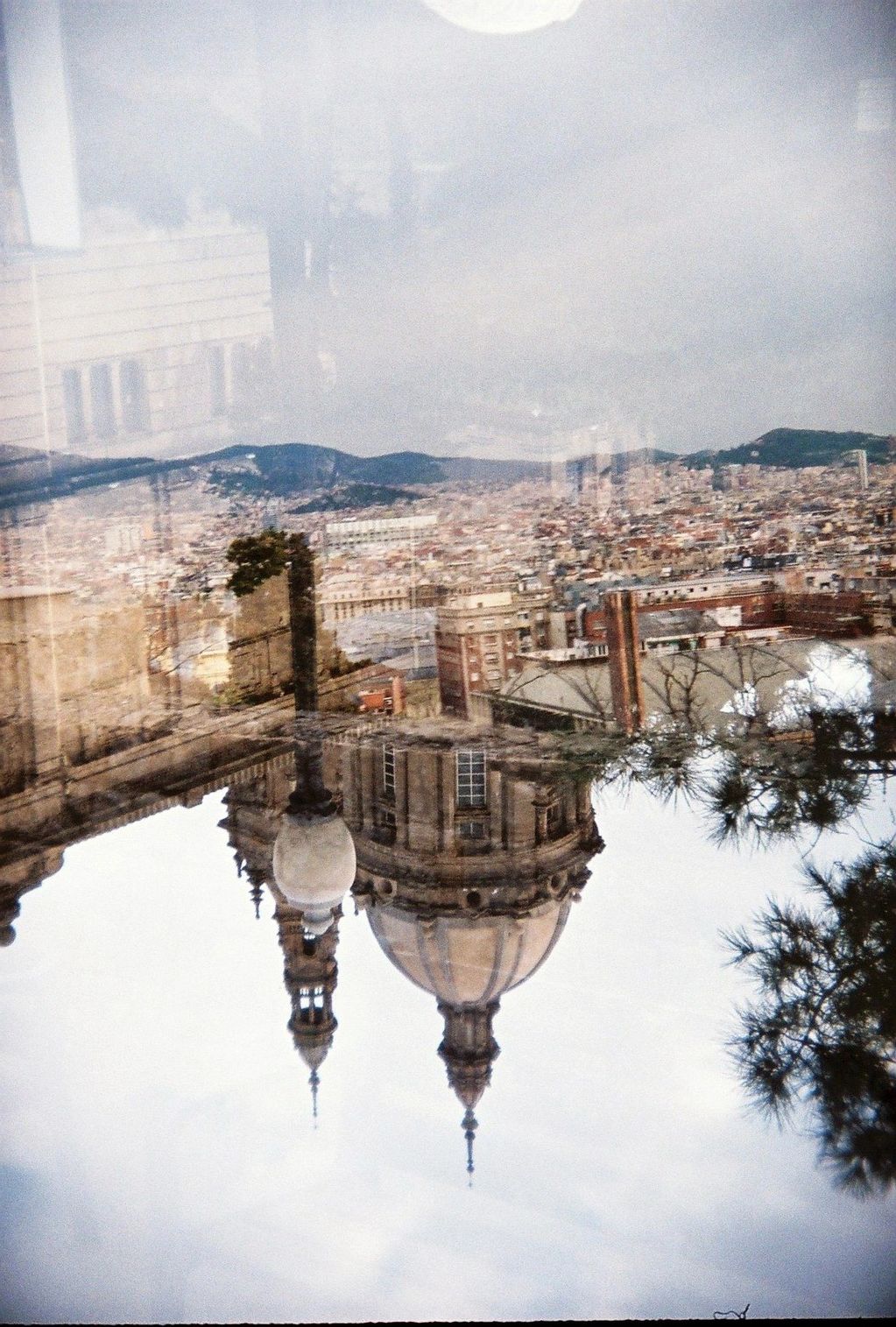 Spain 2009.
Double exposure
Holga, 35mm Film
