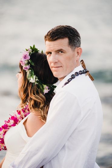 A beautiful vow renewal in Hawaii