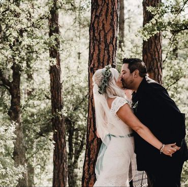 Kiss the bride in beautiful Northern, AZ