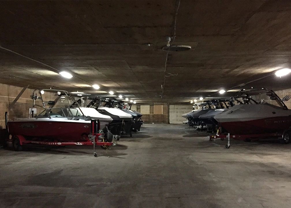 Boat storage in Edmonton - Heated and indoor Boats Storage