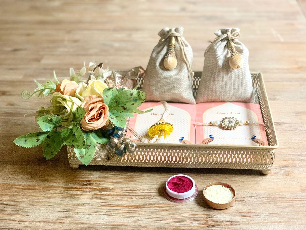 Dryfruit Rakhi Hamper Dryfruit Rakhi Hamper