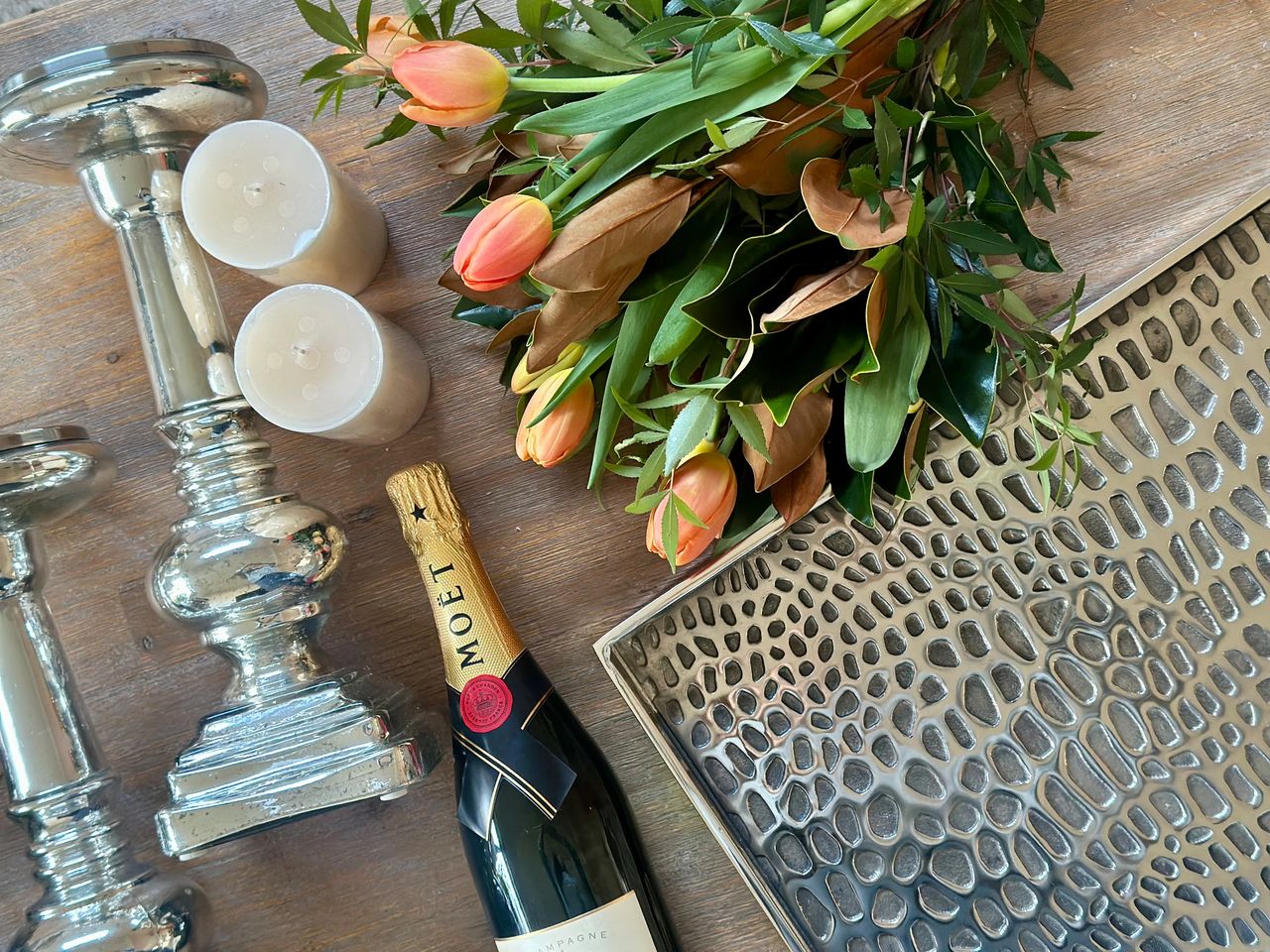Moet Luxe Diwali Celebration Hamper Moet Luxe Diwali Celebration Hamper
