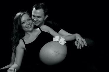 Maternity photography with husband