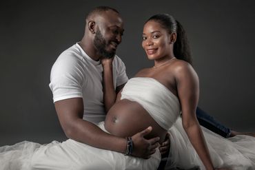 Maternity photography with husband