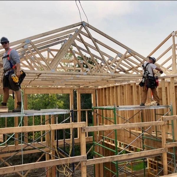 Custom house builder Barrie