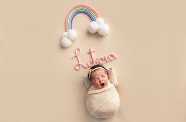 Sessão de fotografia newborn com acessórios em Belo Horizonte