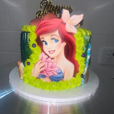 Gorgeous Ariel Mermaid themed cake