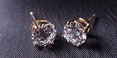 Earrings, diamond earrings, diamond studs, gold jewelry, lab diamond earrings, stud earrings