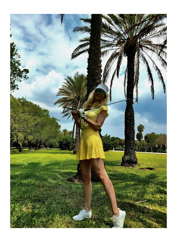 Book a beautiful Female Golf Model for your golf round. West Palm Beach, Las Vegas and Raleigh/ Pine