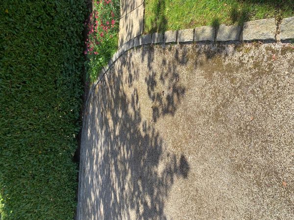 Resin driveway cleaning 