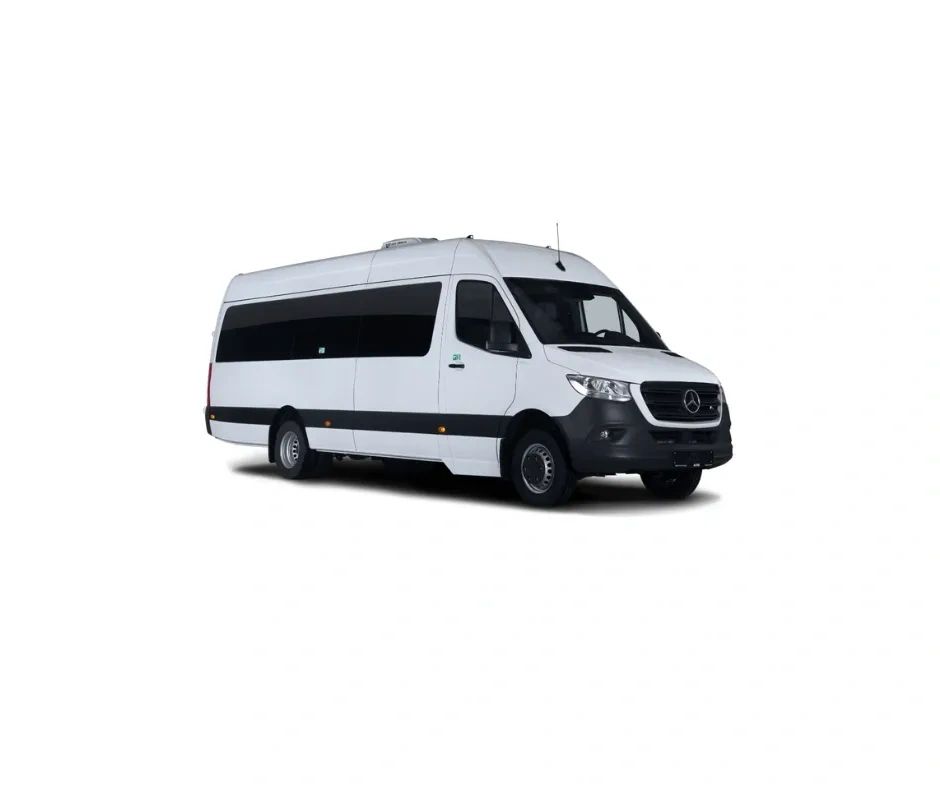 17 seater Minibus Hire Nottingham